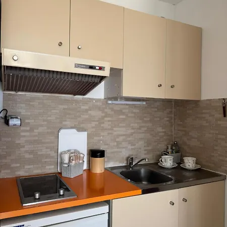 La Rose Des Sables Vue A 180 Degres Sur La * La Grande Motte